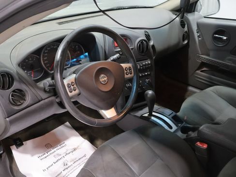 Used 2004 Pontiac Grand Prix GT2 w/ GT Sport Appearance Package FWD image 16
