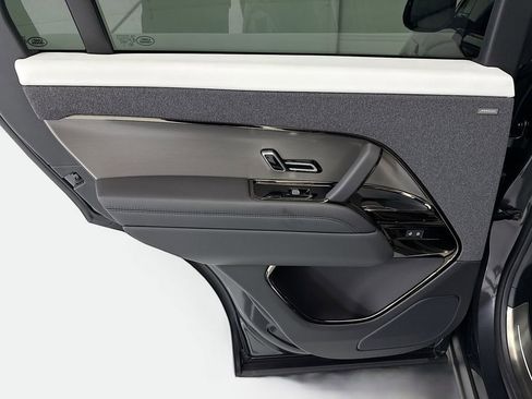 Certified 2025 Land Rover Range Rover Sport Dynamic SE AWD/4WD image 25