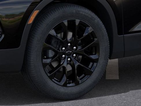 New 2025 Chevrolet Blazer LT w/ LPO, Black Sport Package image 9