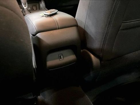 Used 2024 Nissan Sentra SV image 33