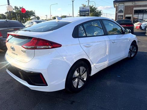 Used 2019 Hyundai Ioniq Blue image 4