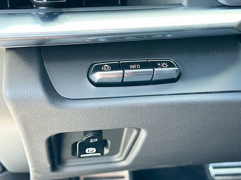 Used 2024 Chevrolet Corvette Z06 image 10