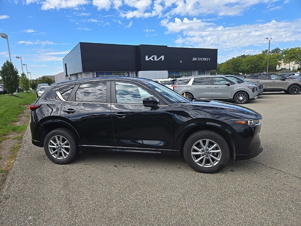 Used 2024 MAZDA CX-5 AWD 2.5 S w/ Preferred Package image 2
