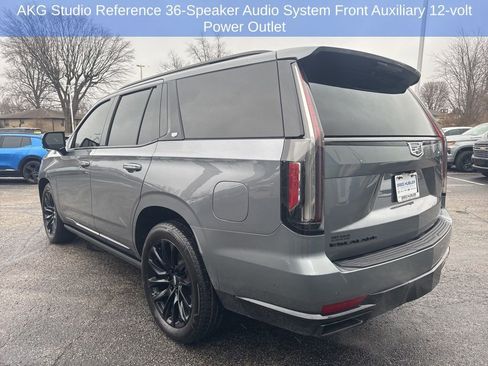 Used 2022 Cadillac Escalade Sport Platinum w/ LPO, ONYX Package image 5