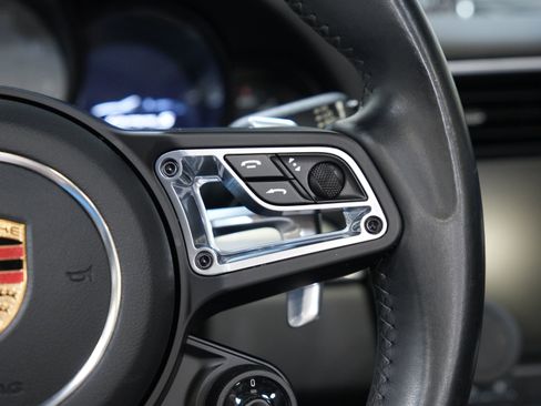 Used 2017 Porsche 911 Carrera S image 35