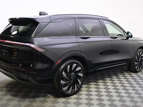 New 2026 Lincoln Nautilus Reserve AWD/4WD image 7