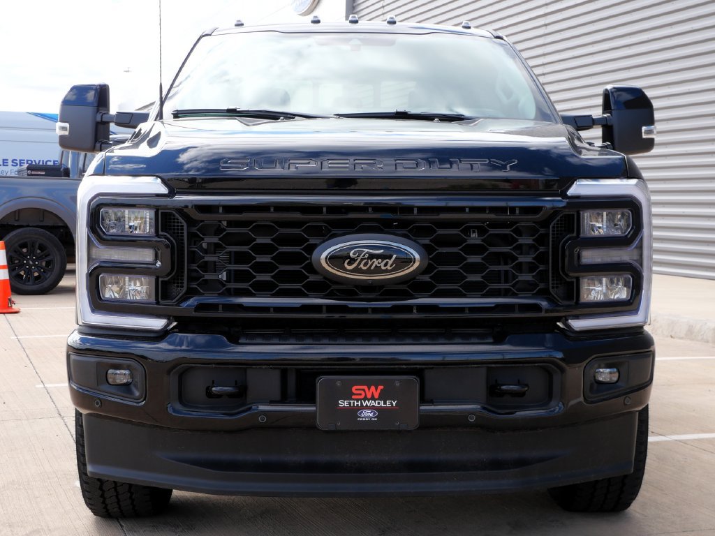 New 2026 Ford F350 Lariat w/ Black Appearance Package AWD/4WD image 4