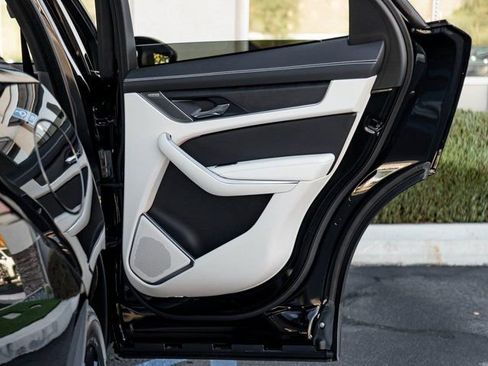 New 2026 Jaguar F-PACE R-Dynamic S image 23