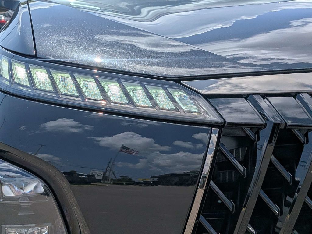 New 2027 INFINITI QX80 Sensory w/ Sport Exterior Package AWD/4WD image 11