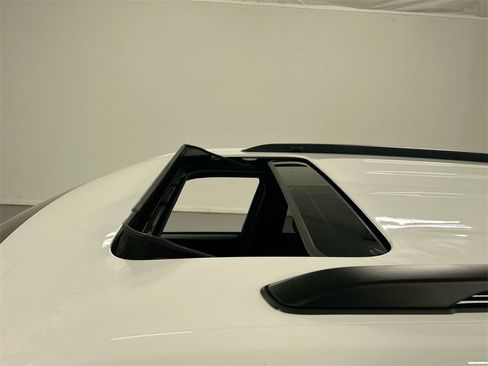 Certified 2023 Jeep Grand Cherokee Altitude image 19