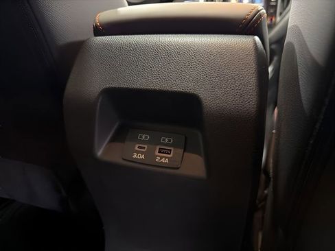 Used 2025 Subaru Crosstrek 2.5i Limited image 35