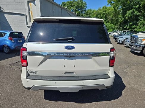 Used 2019 Ford Expedition Limited w/ Driver Assistance Package AWD/4WD image 5