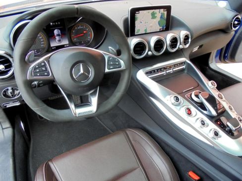 Used 2018 Mercedes-Benz AMG GT S image 8