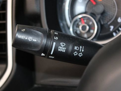 Used 2020 RAM 1500 Big Horn AWD/4WD image 35