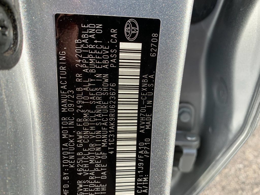 Used 2024 Toyota Camry LE FWD image 39