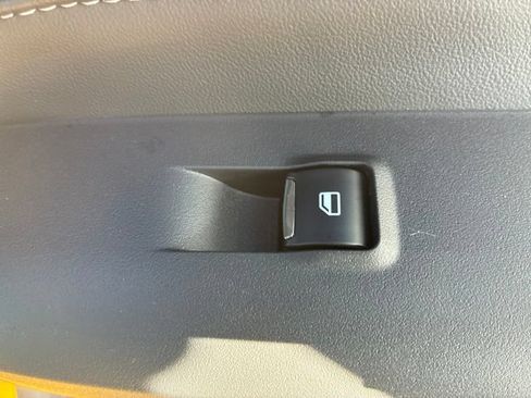 Used 2024 Ford Mustang Coupe RWD image 19