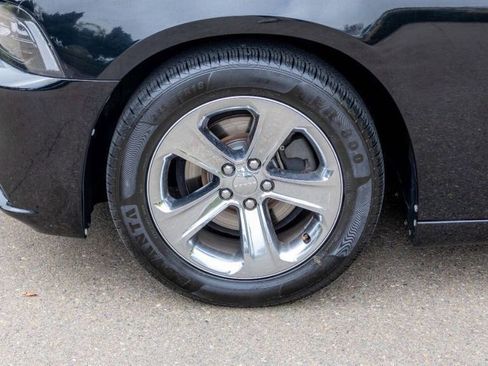 Used 2013 Dodge Charger SE w/ Sport Appearance Group image 13