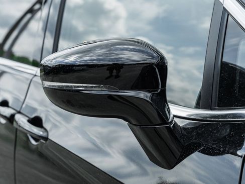 New 2025 Chrysler Pacifica Select image 12