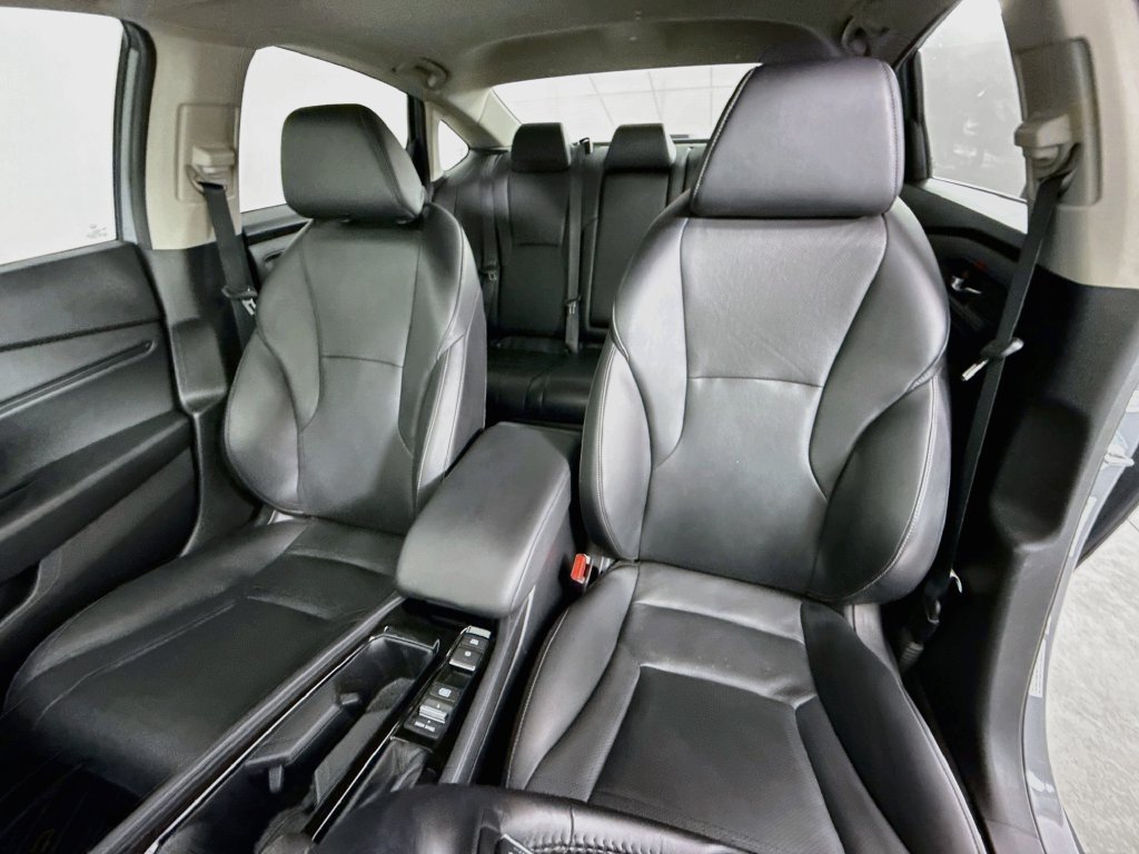Used 2024 Honda Accord EX-L image 11