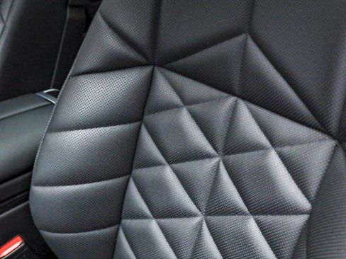 Certified 2023 BMW 740i w/ Parking Assistance Package image 24