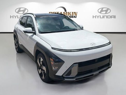 New 2026 Hyundai Kona Limited FWD image 3