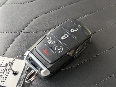 New 2026 RAM 2500 Limited image 30