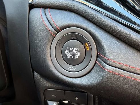 Used 2023 Dodge Durango R/T w/ Tow 'N Go Package AWD/4WD image 36