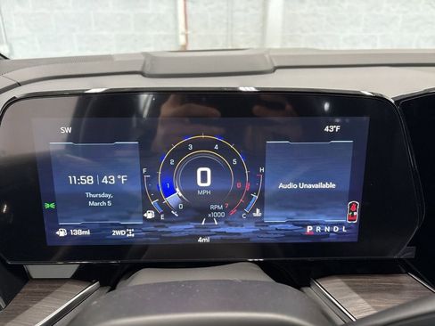 New 2026 Chevrolet Suburban LT image 39