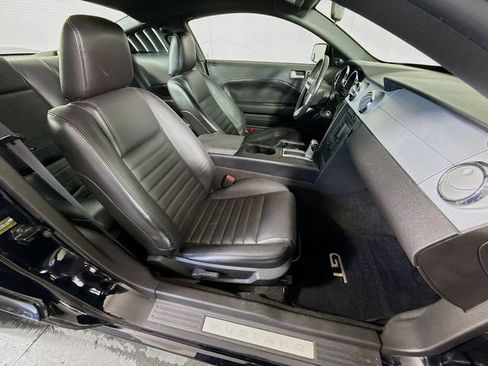 Used 2007 Ford Mustang GT Premium RWD image 26