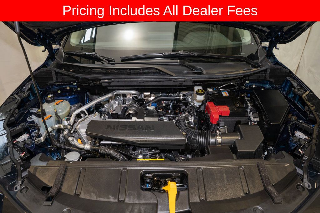 Used 2026 Nissan Rogue Dark Armor FWD image 21
