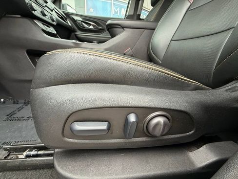 Used 2024 GMC Terrain AT4 image 16