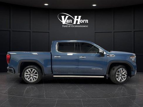 Used 2025 GMC Sierra 1500 Denali w/ Denali Reserve Package AWD/4WD image 8
