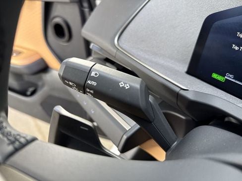 New 2026 Lexus ES 350e FWD image 14