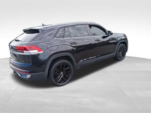 Used 2023 Volkswagen Atlas Cross Sport SE w/ Panoramic Sunroof Package AWD/4WD image 5