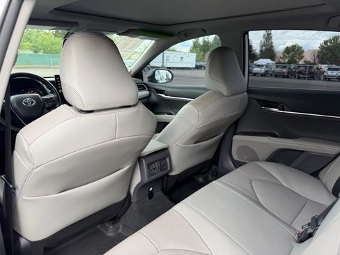 Used 2024 Toyota Camry XSE w/ Navigation Package FWD image 31