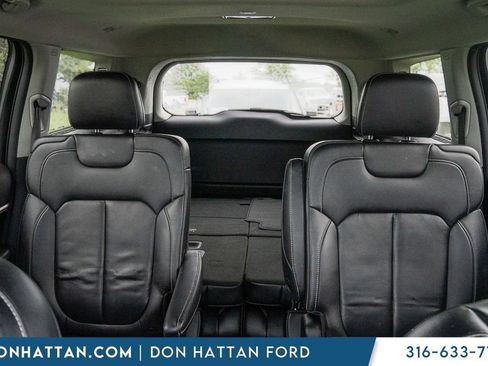 Used 2022 Jeep Grand Cherokee L Limited w/ Trailer Tow Group (B) AWD/4WD image 22
