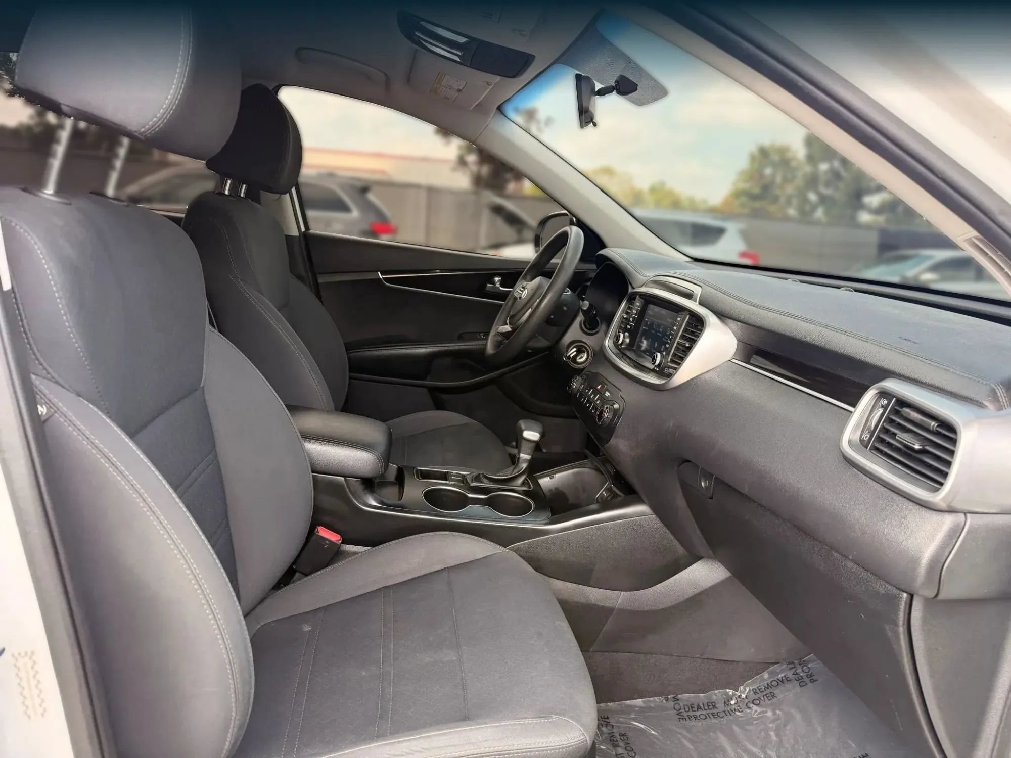 Used 2020 Kia Sorento FWD V6 image 18