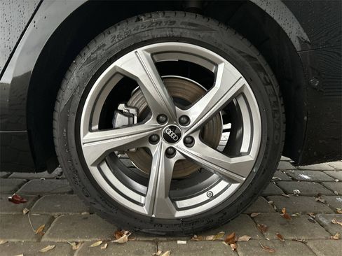 Used 2024 Audi A6 Premium Plus image 49