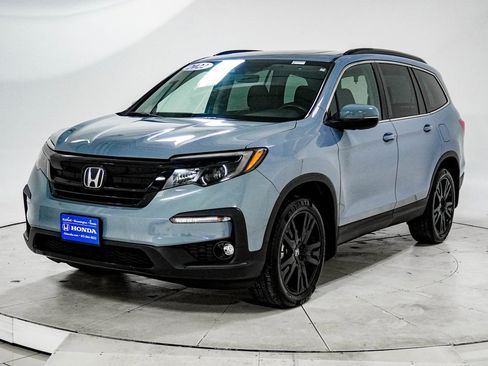 Used 2022 Honda Pilot Special Edition image 3