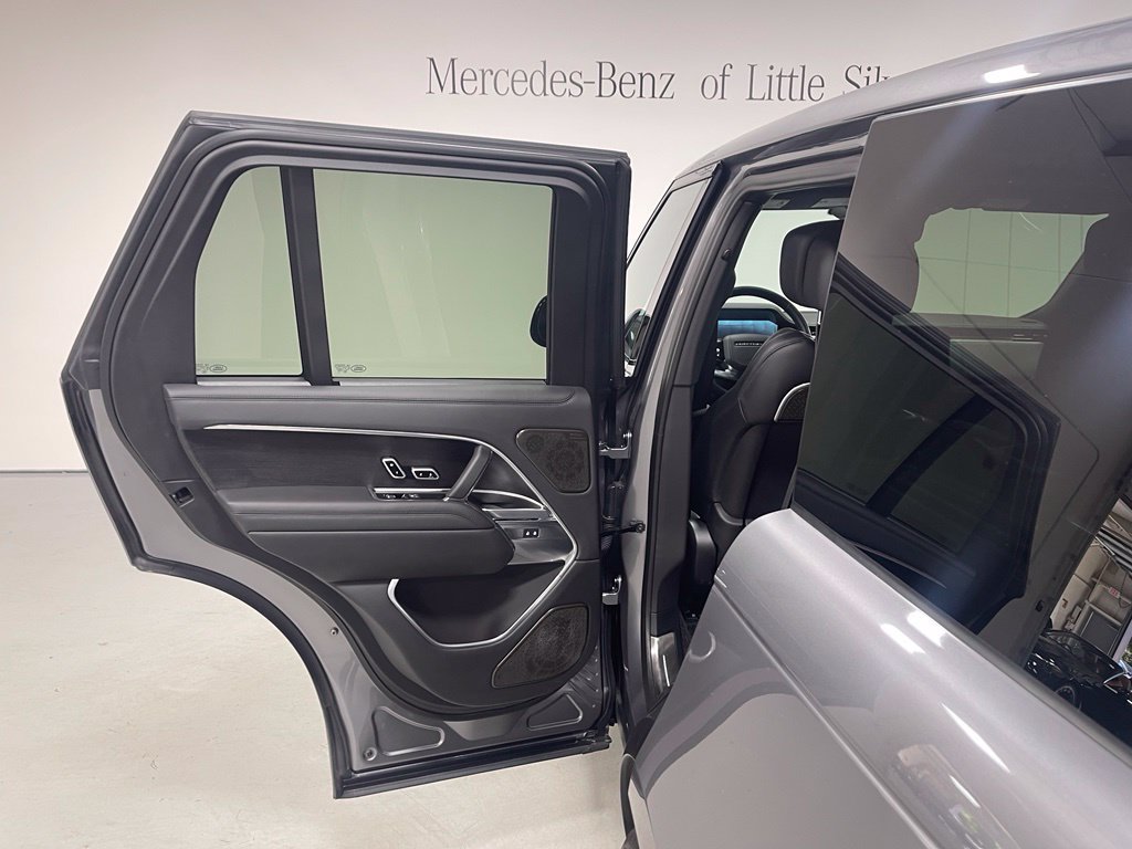 Used 2025 Land Rover Range Rover Autobiography AWD/4WD image 23