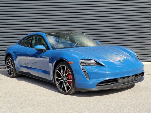 Certified 2023 Porsche Taycan 4S image 9