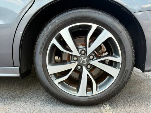 Used 2023 Honda Odyssey Touring image 17