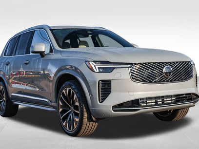New 2026 Volvo XC90 T8 Plus w/ Protection Package Premier