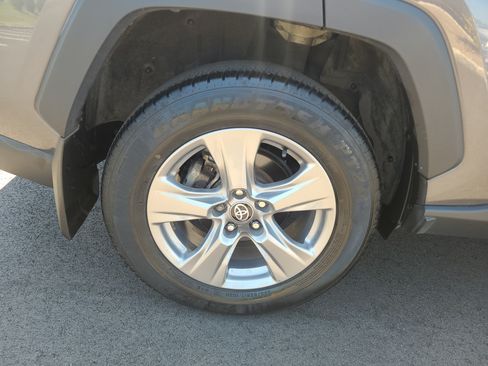 Certified 2024 Toyota RAV4 XLE w/ Convenience Package AWD/4WD image 11
