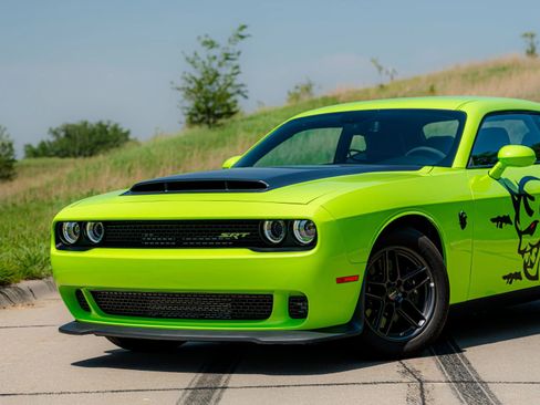 Used 2023 Dodge Challenger SRT Hellcat Redeye image 40
