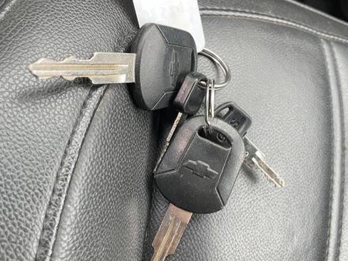 Used 2012 Chevrolet Captiva Sport LT w/ Convenience Package FWD image 46