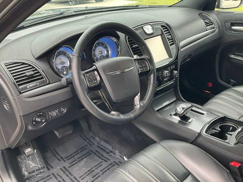 Used 2014 Chrysler 300 S AWD/4WD image 11