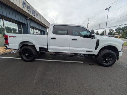 Used 2025 Ford F350 XL w/ STX Appearance Package AWD/4WD image 4