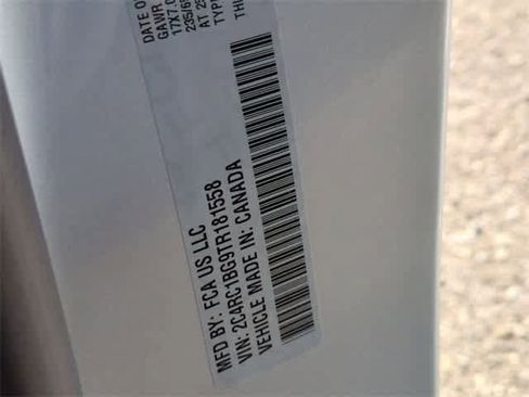 New 2026 Chrysler Pacifica Select image 37