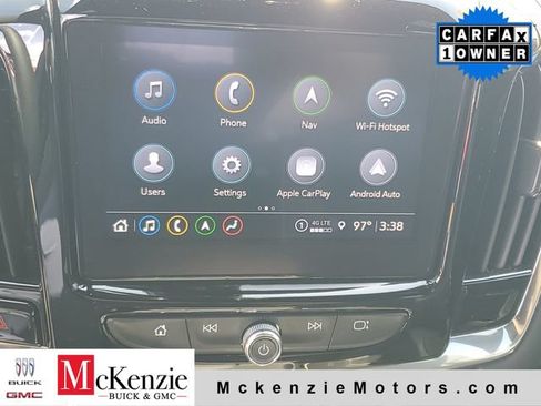 Used 2023 Chevrolet Traverse Premier FWD image 16